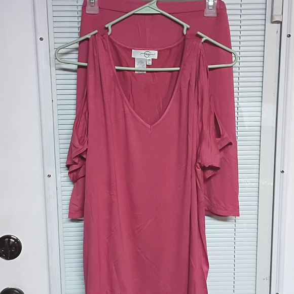 Magnolia Grace Other - Magnolia Grace Chic Pink Women's Lounge/Pajama Set